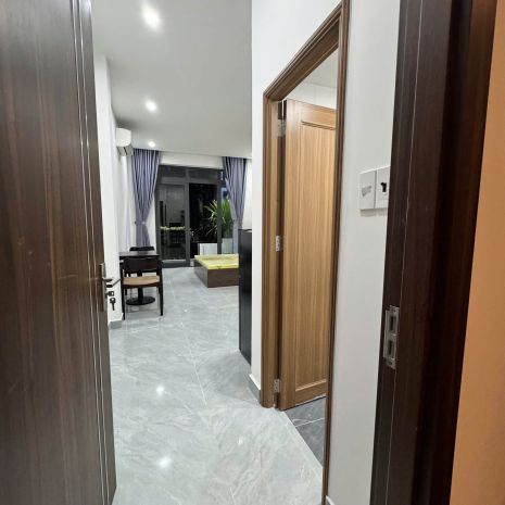 Toà căn hộ 3 tầng 7 phòng đang cho thuê full - đường 7704697