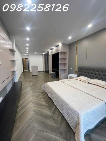 Chính chủ bán nhà đường thạch bàn , ô tô tránh , vỉa hè giá 7704947