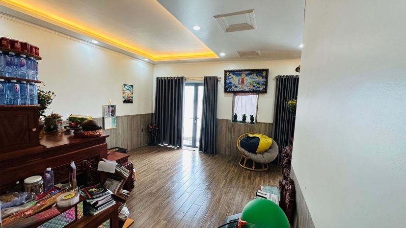 Bán nhà 4 tầng diện tích lớn 240m2 tại đường trung mỹ tây 7705423