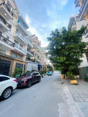 Kẹt tiền cần bán nhanh dãy nhà trọ 5x30m, hxh hà huy giáp 7705656