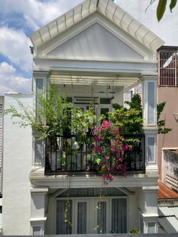 Bán nhà riêng quận 3 -  42m2 xây 5 tầng, 4pn, gần trần 7706142