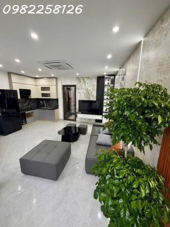 Bán nhà ngõ 158 nguyễn văn cừ .dt 60m2 xây 6 tầng mới 100. 7706597