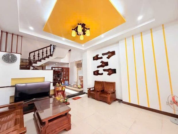 Bán nhà mặt phố võ như hưng 80m2, 3 tầng, gần biển mỹ an, 7706812