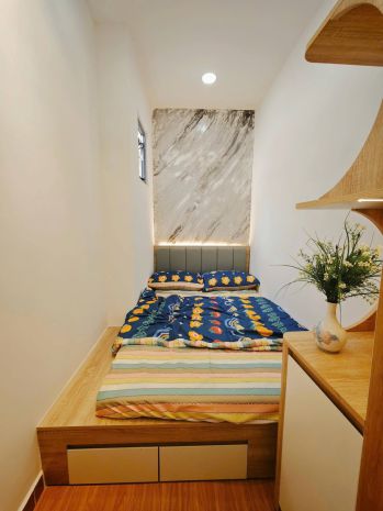Nhà 2 tầng - mặt tiền - phan đăng lưu - chỉ hơn 4 tỷ 7709023