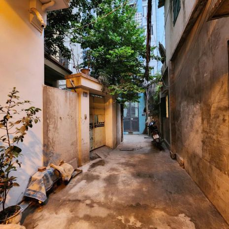 Cần cho thuê nhà riêng 4 phòng ở nhân chính, thanh xuân  15 7709358