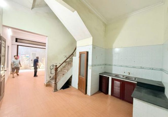Bán nhà số 2 ngõ 2995662 đường hoàng mai  tương mai  hà 7709475