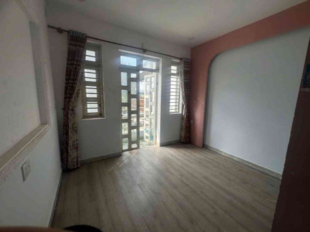 Bán nhà măt tiền q12  4 x21  4 tầng 6,9 tỷ 7709658