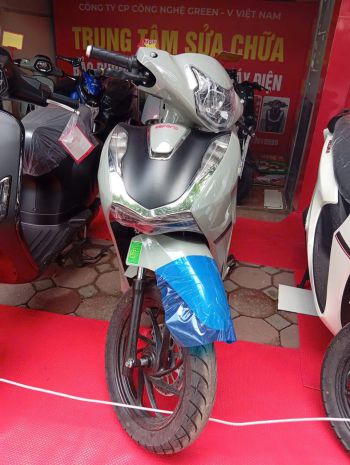 Sang nhượng cửa hàng xe điện  vào là kinh doanh ngay tại 7709768