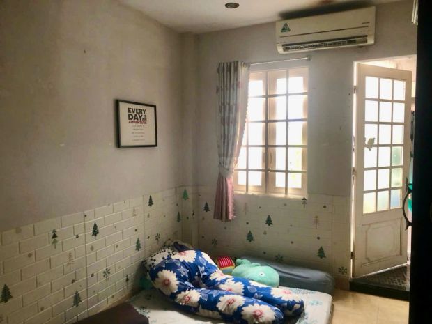 Nhà 4 tầng trường chinh -ngay trạm dừng chân metro- sát mặt 7709989