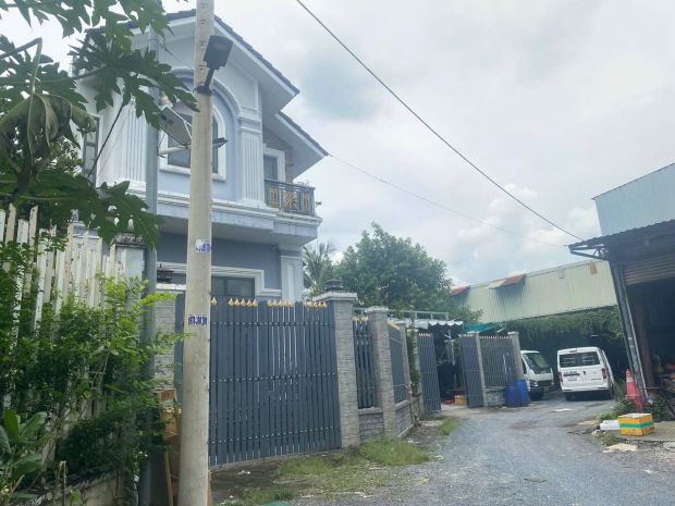 Cho thuê kho xưởng mặt tiền đông hưng thuận  quận 12 7710107