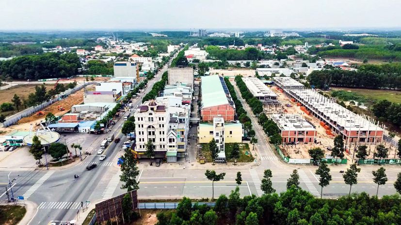 Fiesta central 4,3 tỷ   sở hữu nhà phố 2 mặt tiền hay chỉ 7710609