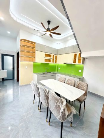 Bán nhà 1 trệt 1 lầu p.biên hòa,shr đường ô tô,gần trường 7710664
