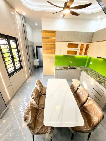 Bán nhà 1 trệt 1 lầu p.biên hòa,shr đường ô tô,gần trường 7710665