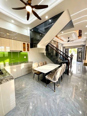 Bán nhà 1 trệt 1 lầu p.biên hòa,shr đường ô tô,gần trường 7710668
