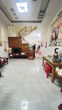 Bán nhà 3 tầng mặt tiền kinh doanh sầm uất bậc nhất dĩ 7710676