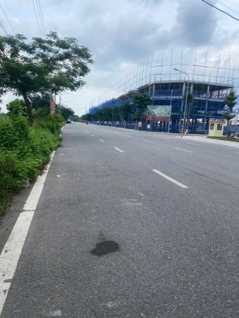 Giá tốt - chính chủ cần bán nhanh lô đất gần cổng bệnh viện 7710756