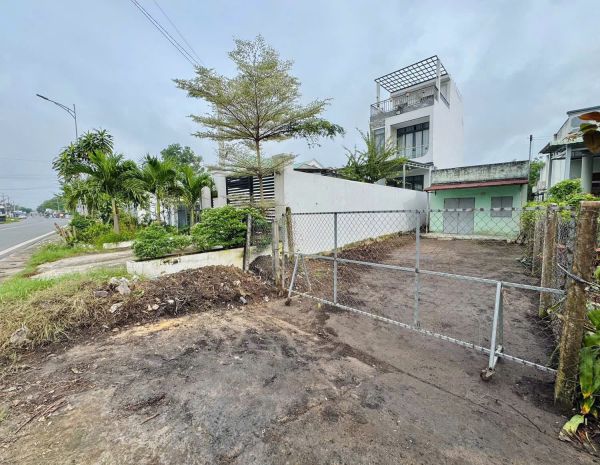 Bán đất mặt tiền trưng nữ vương  full thổ cư  trung tâm 7711252
