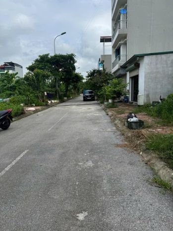 Chính chủ cần bán 79.7 m2 tđc gia lâm, view vườn hoa, giá 7711661