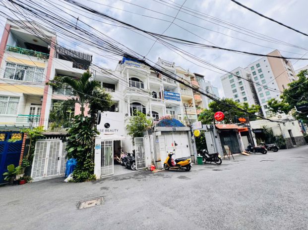 Quận 1: chính chủ xưa  bán nhà 2 tầng mặt tiền hxh vip 7713079
