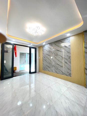Mặt hẻm xe tải q.8  4 tầng btct 50m² 5pn  đỗ oto thoải 7714056
