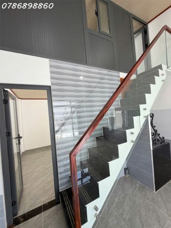 Bán nhà mới 100  hẻm xe hơi nguyễn thị thập, q7  giá chỉ 7714616