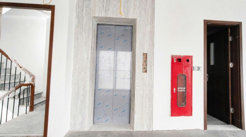 Vp ciputra 95m²  đủ pccc  thang mày i chỉ từ 12 triệutháng 7714758