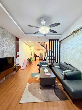 Bán nhà phố lạc trung, 70m2, mặt tiền 4.5m, 4 tầng, nhỉnh 7715184