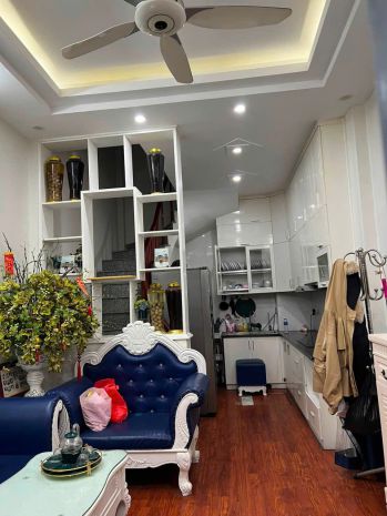 Cho thuê nhà nguyên căn ngõ 23x phạm văn đồng  xuân 7715188