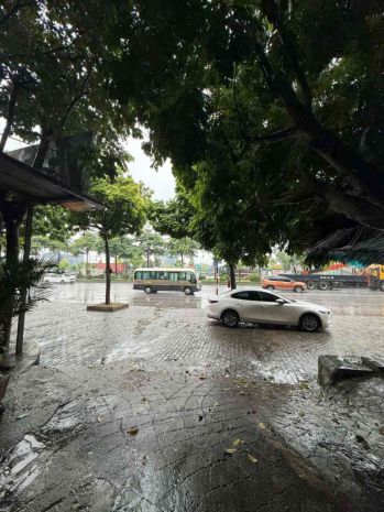 Bán nhà lý sơn 18 tỷ 70m vỉa hè thang máy kinh doanh 7715356