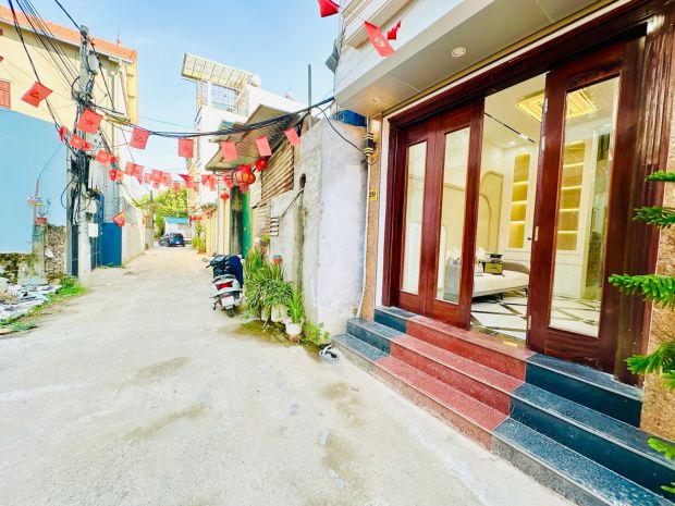Bán nhà bát khối 6 tỷ 33m ô tô đỗ cửa,nhà uy tín 7715417