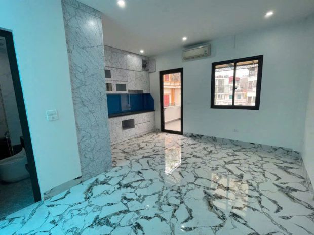 Cho thuê nhà phân lô võ chí công  thông lạc long quân 7715620