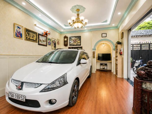 Chỉ 8.x  nhà 2 tầng 100m² ngang 6.2m nở hậu  hxh thông 7717102