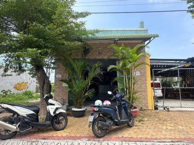 Bán nhà 2mt nguyễn công trứ, lagi kdc lương thực giảm 50 7717383