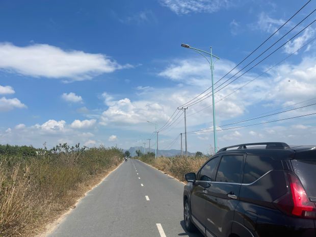 Bán 50m x 70m đất mặt tiền mai thúc loan - tân hải - lagi 7717400