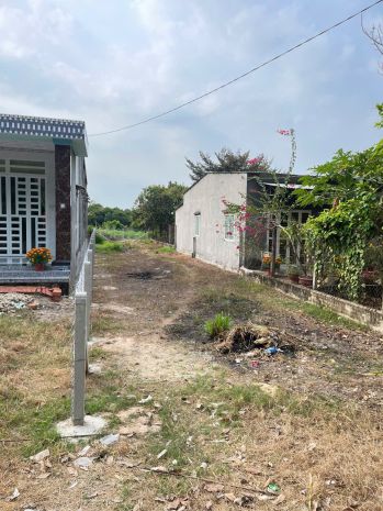 Sở hữu ngay lô đất đẹp - giá tốt - vị trí đắc địa tại : ấp 7717475