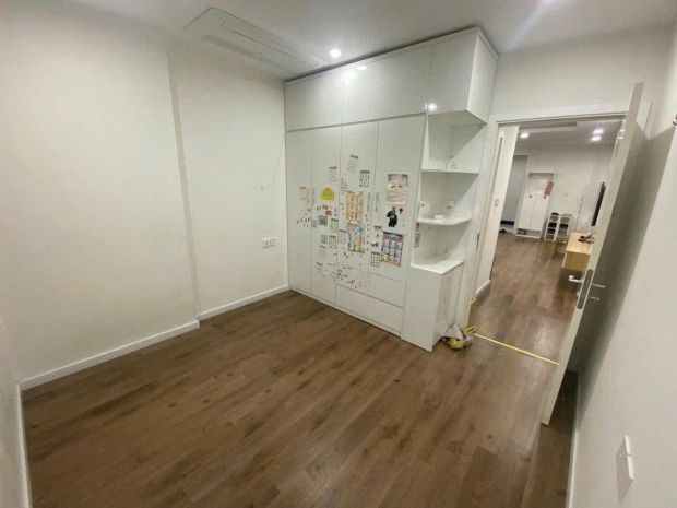 Cc- cho thuê căn hộ 3pn chung cư an quý hưng tổ 18 thượng 7717581