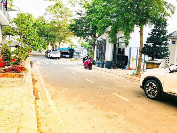 Vị trí đẹp - giá tốt - chính chủ bán đất nền khu tây sông 7718480