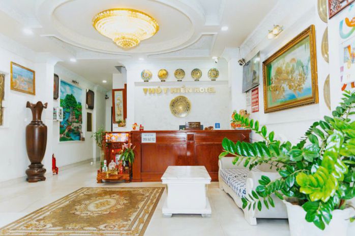 Cần sang nhượng khách sạn 12 phòng đường hà huy tập giá 35 7718659