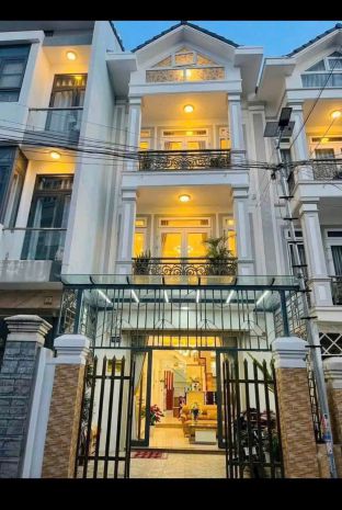 Cho thuê nhà nguyên căn đường phù đổng thiên vương giá 18 7718728