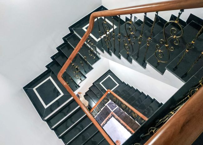 Tôi cho thuê nhà, 160m2- 7t, linh lang, đào tấn, phan kế 7718860
