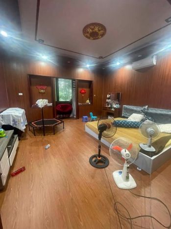Siêu phẩm kim đồng  vỉa hè 2 bên  2 thoáng  view hồ 7718932