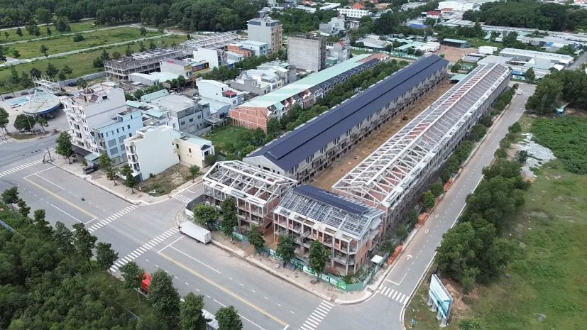 Bán nhà phố  fiestar central ngay  đại lộ lê lợi phường - 7718953