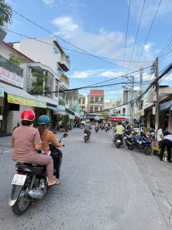 Hot hot  chính chủ hạ giá bán nhanh 3 lô đất đẹp  phường 7719123