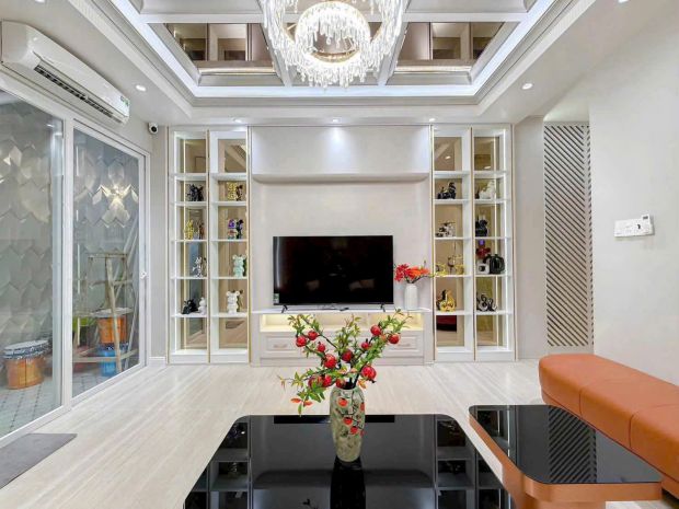 Giảm mạnh 2 tỷ, nhà phố cạnh vimcom, 5 tầng, có thang máy, 7719283