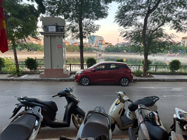 Cho thuê mặt bằng kinh doanh số 12 mặt hồ linh quang- văn 7719867
