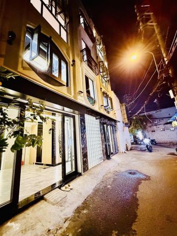 Giảm chào 1.2 tỷ giá mới 8.7 tỷ, mặt tiền thụt  lê văn thọ, 7719957