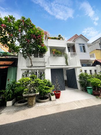 Mặt tiền khu bàn cờ họ lê  nhà đẹp 3 tầng 130m²  ngang 7722287