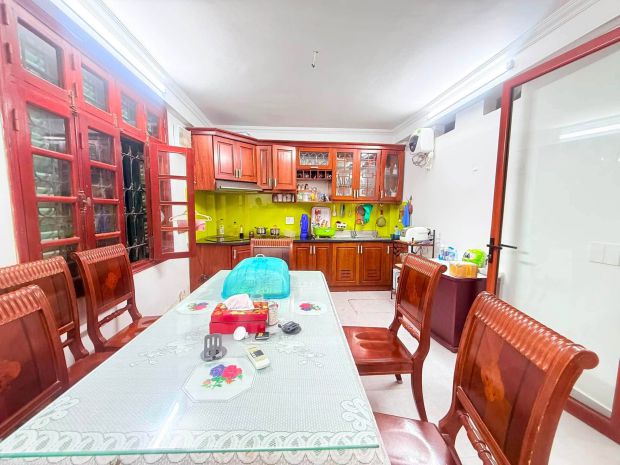 Nhà nguyễn khang  71m²  mt 6,02m  5 tầng  ô tô tránh 7722609