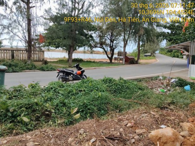 Chính chủ cần bán đất núi đèn  vị trí đep gần cảng tổng 7722908