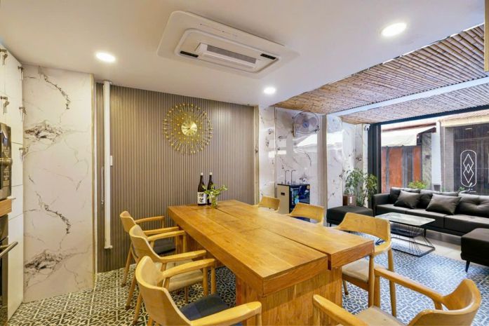 Quận 1: chính chủ bán chdv cao cấp mặt tiền xe hơi đậu cửa 7723308